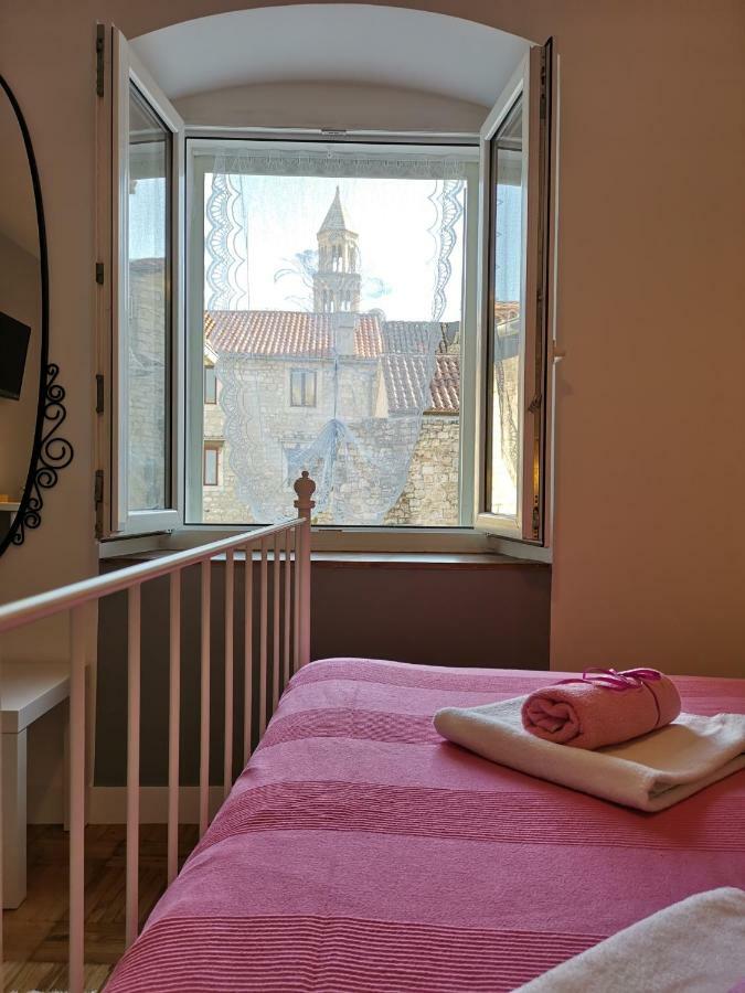 Palace Inn Rooms Split Extérieur photo